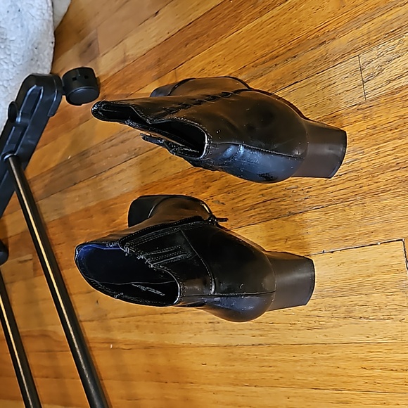 Black booties - Picture 4 of 4